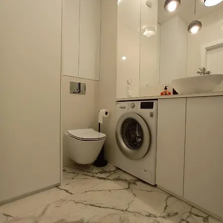 Amber - Azw Apartment *